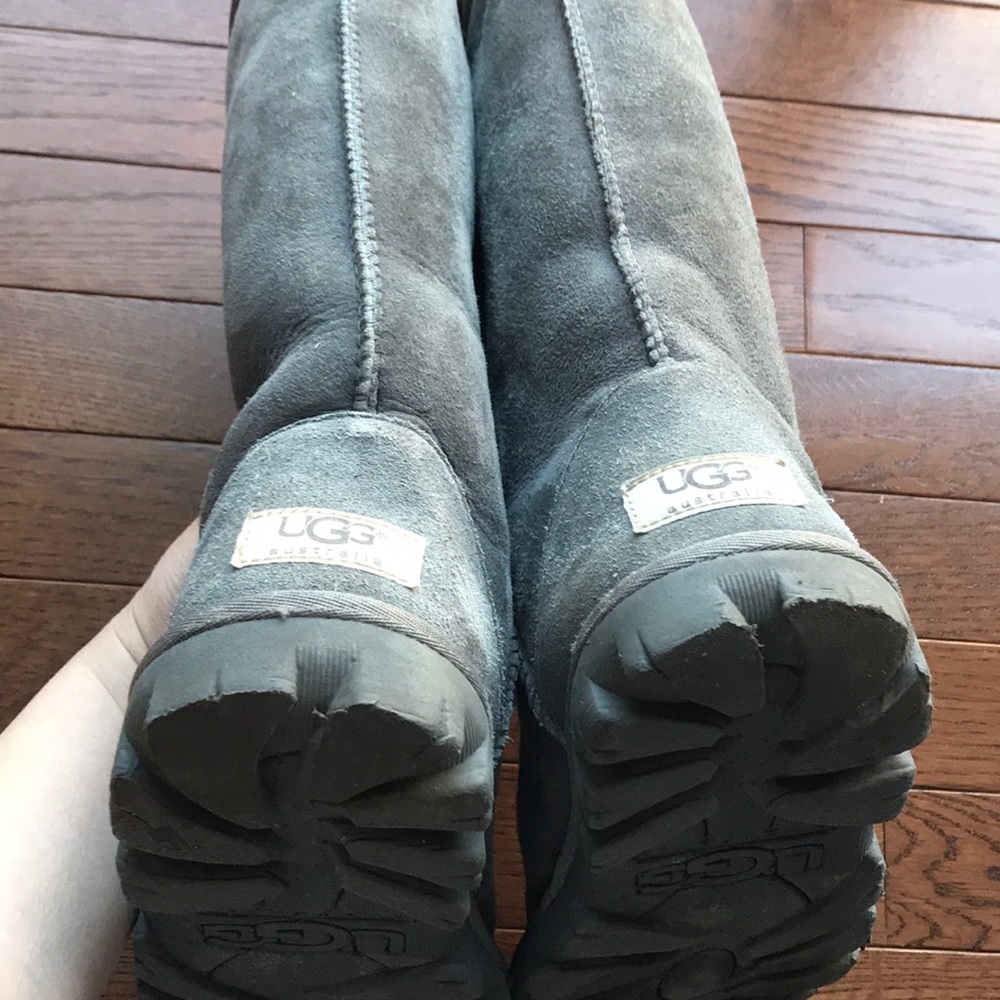 Classic Grey Long Uggs - Picture 7 of 8